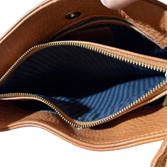 The Vintage Coach Sonoma Pocket Zip Crossbody - Picture 8 of 16